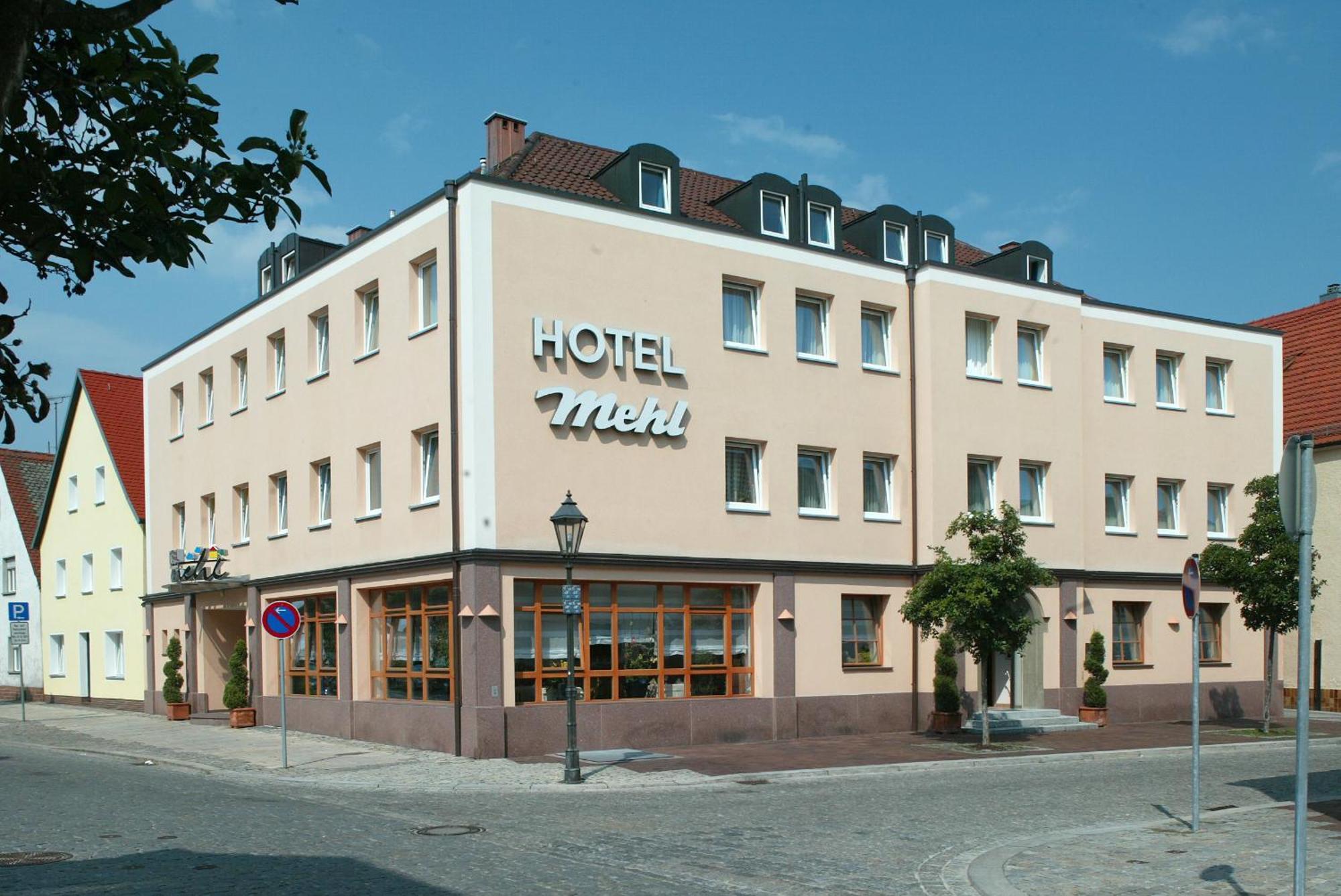 Hotel Mehl Neumarkt in der Oberpfalz Buitenkant foto